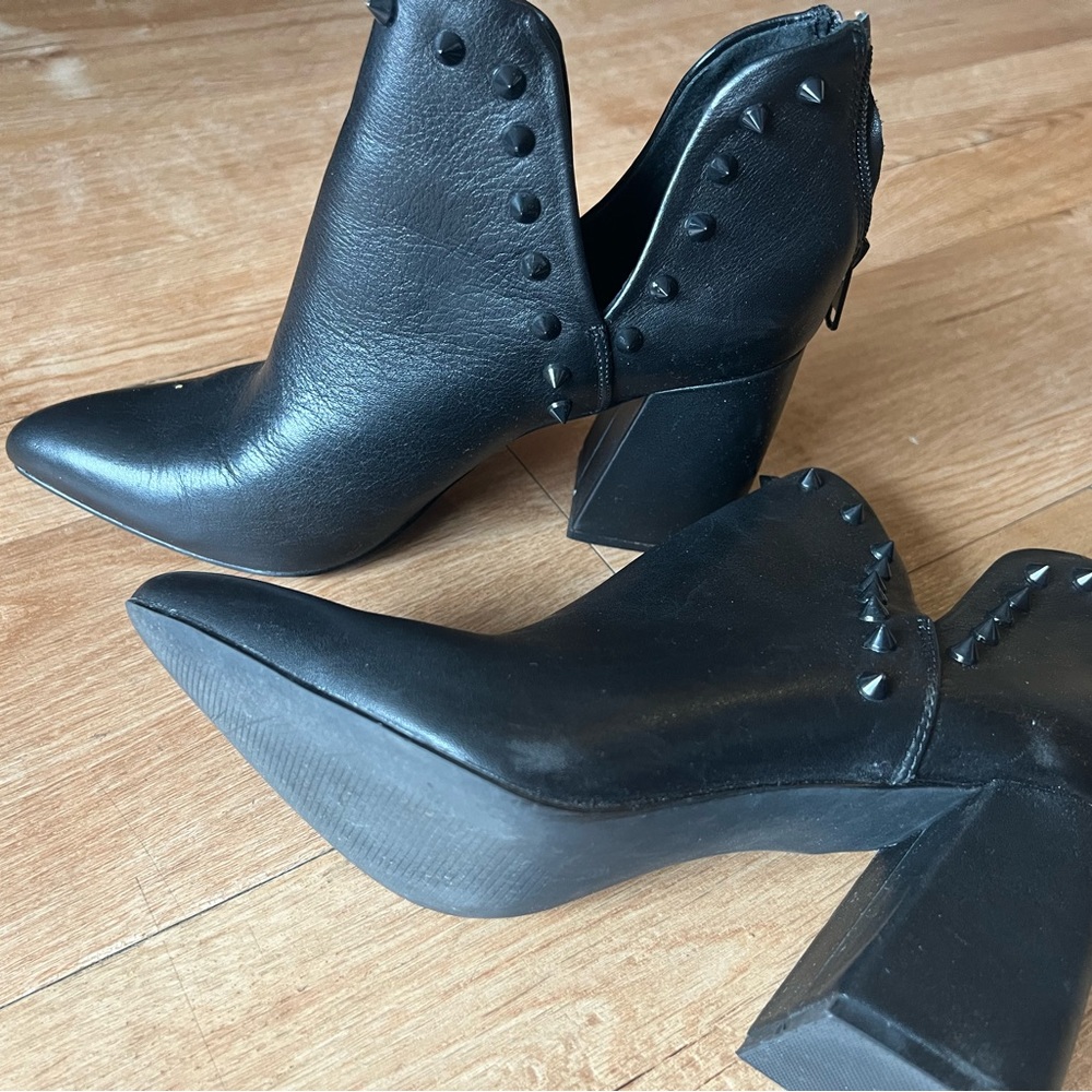 Steve Madden spiked booties